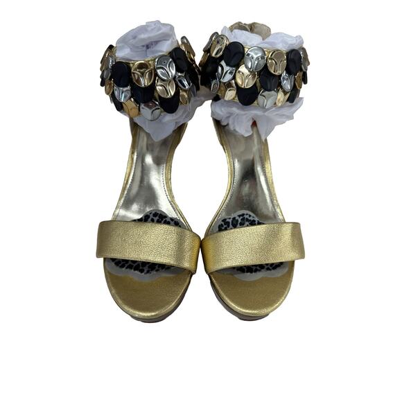 Calvin Klein Shoes - Calvin‎ Klein Good Jeweled Heels Womens Size 6 and Half Zip Close